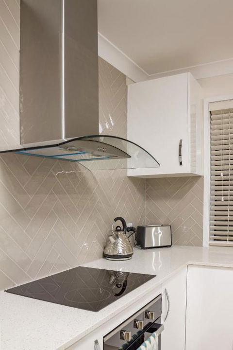 Brand New Executive Living - Holiday Adelaide 6