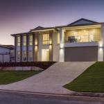 Brand New Executive Living - Holiday Adelaide 0