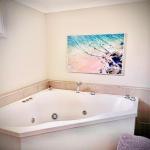 Churchills B & B - Holiday Adelaide 0