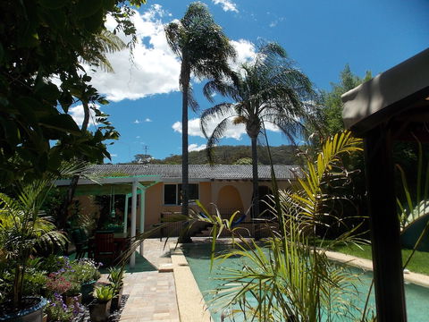 Hidden Oasis - Holiday Adelaide 2