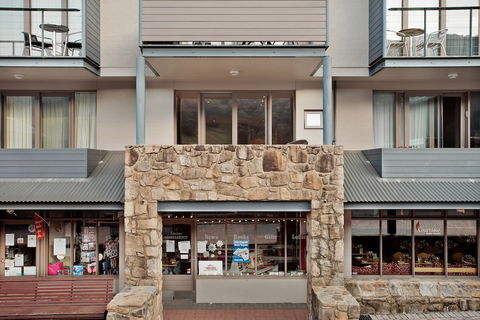 Nanook Thredbo Squatters Run - Holiday Adelaide 1