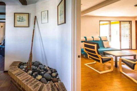 Yanchep Beach Retreat - Holiday Adelaide 0