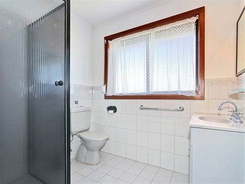 Beach House At Moana - Holiday Adelaide 6