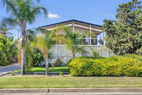 Zephyr Shores - Holiday Adelaide 2