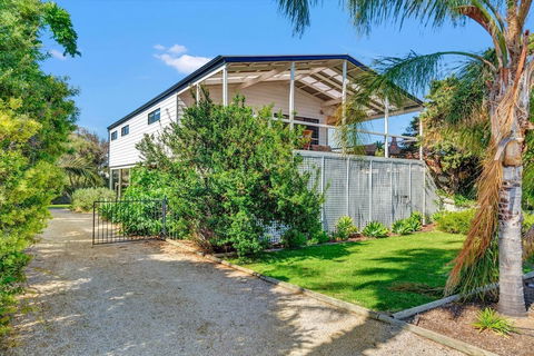 Zephyr Shores - Holiday Adelaide 1