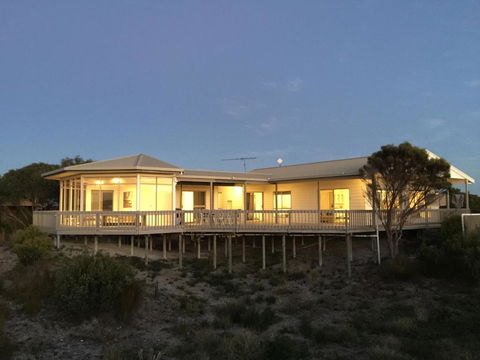 White Sands Holiday Retreat - Holiday Adelaide 3