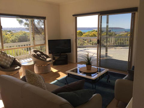 White Sands Holiday Retreat - Holiday Adelaide 1