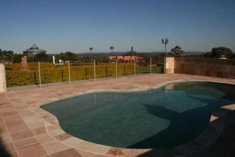 Nirvana Vista Estate - Holiday Adelaide 6