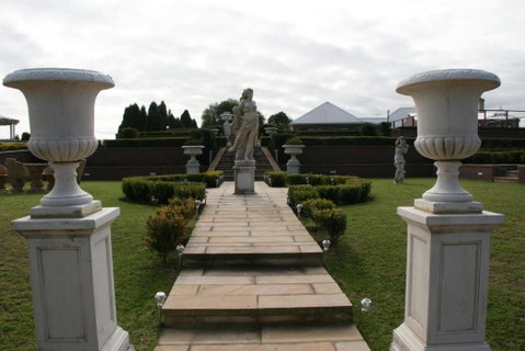 Nirvana Vista Estate - Holiday Adelaide 7