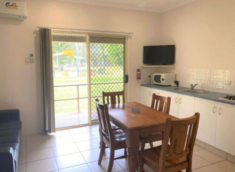 Discovery Parks - Coolwaters Yeppoon - Holiday Adelaide 5