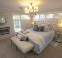 Magnificent Beach Retreat - Holiday Adelaide