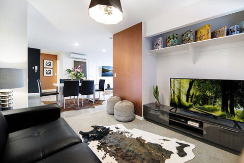 Waterford Private Apartments - Holiday Adelaide 5