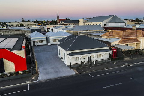 Aloha Luxury Central Apartments - Holiday Adelaide 2