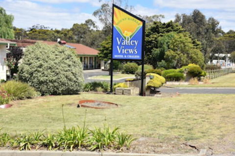 Valley Views Motel & Chalets - Holiday Adelaide 0