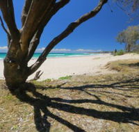 Serenity 3 Bedroom Holiday Apartment - Holiday Adelaide