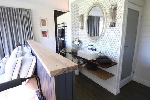 Amaroo Valley Springs - Holiday Adelaide 3