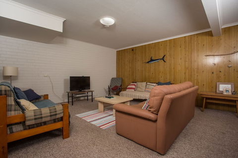 Fishermans Lodge - Holiday Adelaide 3