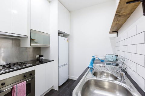 HAZEL, 3BDR Melbourne Apartment - Holiday Adelaide 2