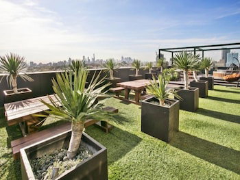 ERICA, 2BDR South Yarra Apartment - Holiday Adelaide 2