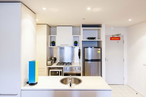 WESLEY, 2BDR Carlton Apartment - Holiday Adelaide 3