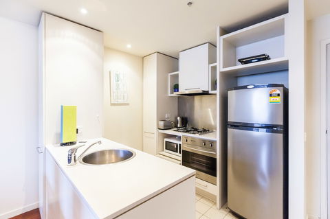 WESLEY, 2BDR Carlton Apartment - Holiday Adelaide 4