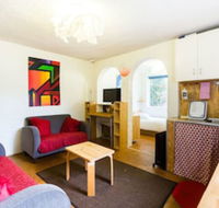 REID Fitzroy Studio Apartment - Holiday Adelaide