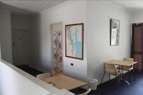 Tin Can Bay Budget Accommodation - Holiday Adelaide 1