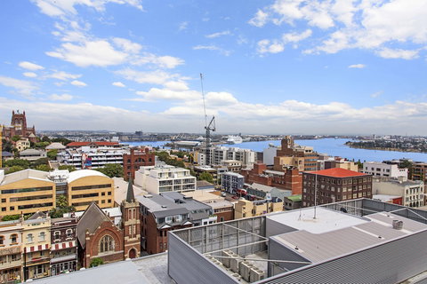 Astra Apartments Newcastle East - Holiday Adelaide 6