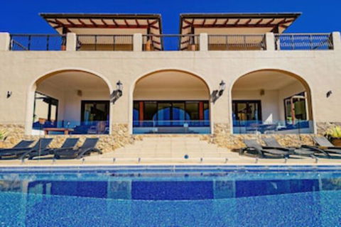 Villa Vivante - Holiday Adelaide 0