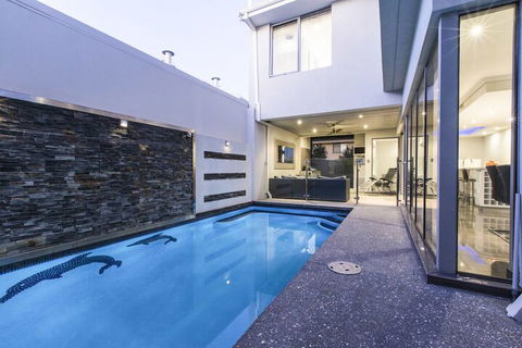 Ambar Villa - Holiday Adelaide 2