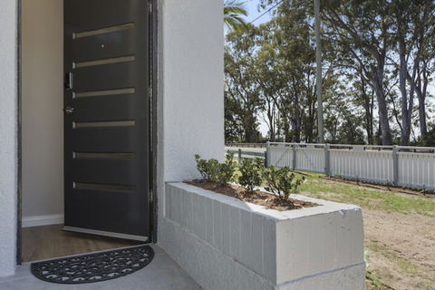 Hamptons At The Bay - Holiday Adelaide 1