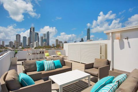 Casa Grande On The Water - Holiday Adelaide 0