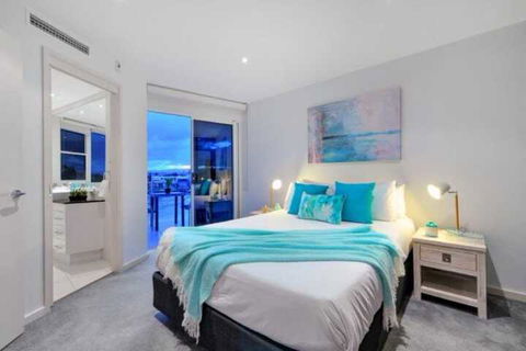 Casa Grande On The Water - Holiday Adelaide 4