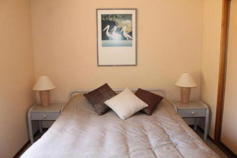 Coastal Retreat Unit 3 - Holiday Adelaide 5