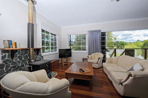 Samford Lakes - Holiday Adelaide 4