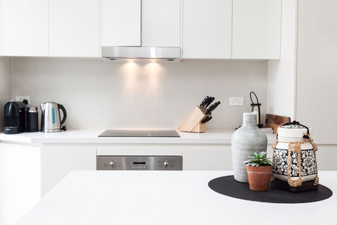 Bream Penthouse (672i) - Holiday Adelaide 3