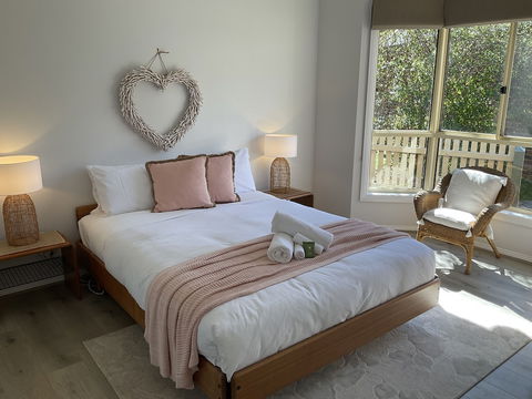 Valley View Townhouse - On The RAIL TRAIL - Holiday Adelaide 4