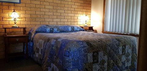 Colonial Motel And Serviced Apartments - Holiday Adelaide 4