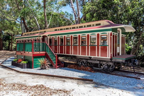 Oak Tree Cottage - Mundaring - Holiday Adelaide 1