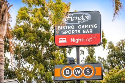 Nightcap At Hendon Hotel - Holiday Adelaide 0