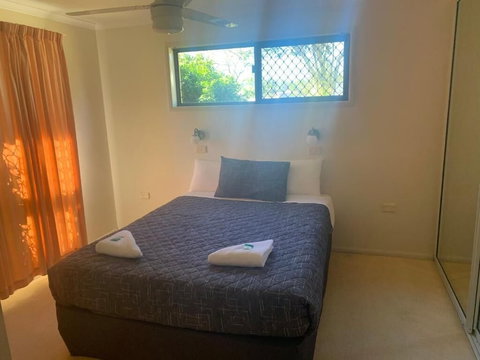 Gin Gin Budget Accommodation - Holiday Adelaide 5