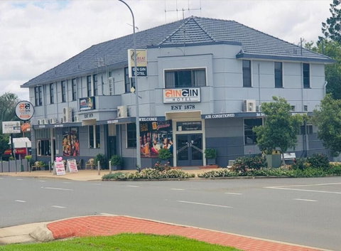 Gin Gin Budget Accommodation - Holiday Adelaide 1