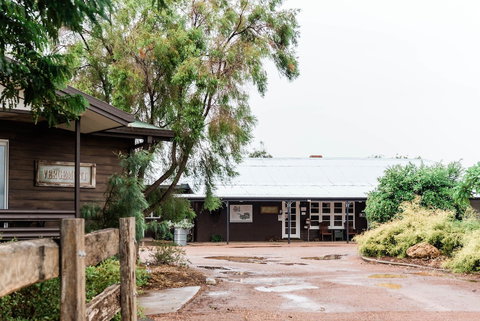 Saltbush Retreat - Holiday Adelaide 4