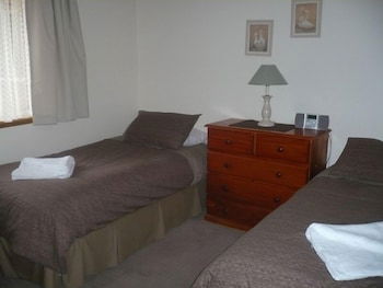 Parklake Holiday Units - Holiday Adelaide 3
