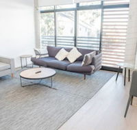 Super Cool Newtown Pad H393 - Holiday Adelaide