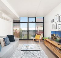 Newtown's Best Designer Apartment H395 - Holiday Adelaide