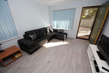 Dunbar Court Unit 4 At South West Rocks - Holiday Adelaide 0