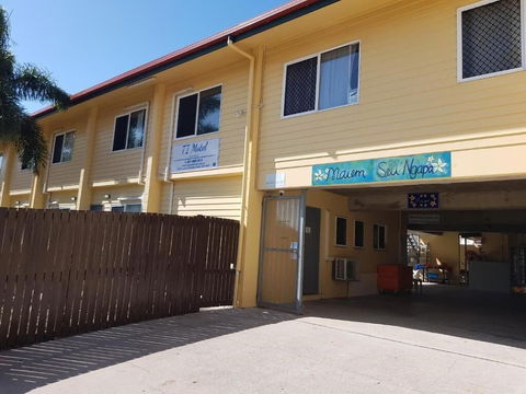 TI Motel Torres Strait - Holiday Adelaide 2