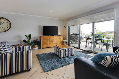 Jubilee Apartment No 5 - Holiday Adelaide 1