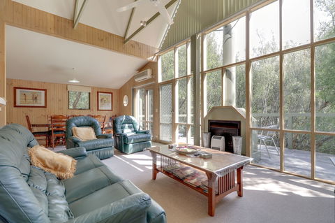 Casuarina - Holiday Adelaide 1